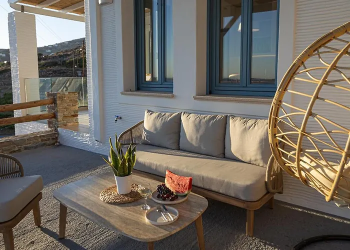 Apaggio Luxury Villa